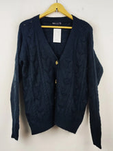 Buy online pre-used pre-loved 100% authentic & Original branded Marks & Spencer (LS-8041) available in Pakistan. Top international brands avilable.
